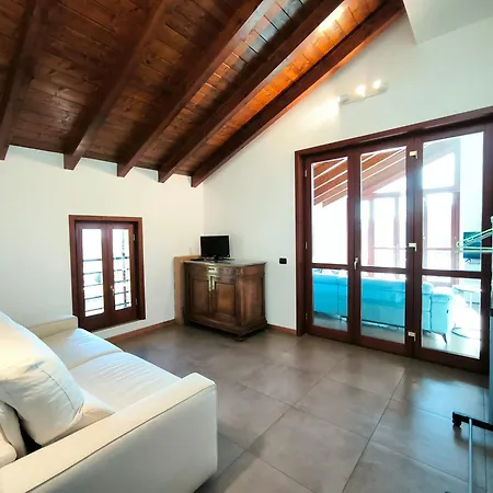 아파트 Ai Mughetti Vignone