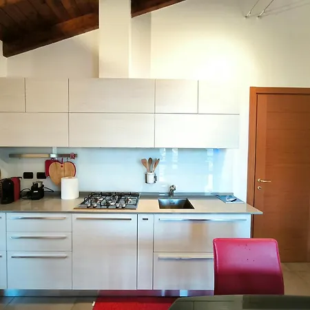 아파트 Ai Mughetti *